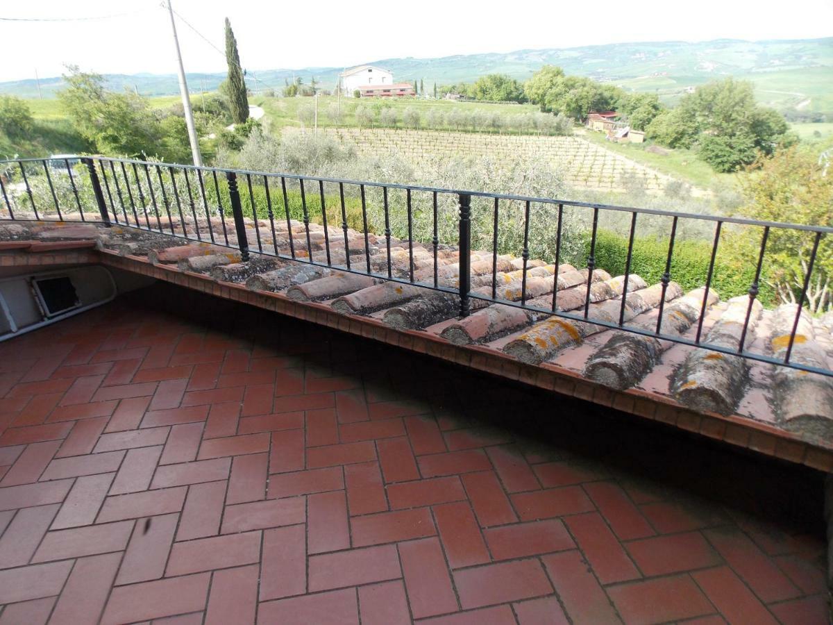 Gasthaus Casale Le Querciole Castiglione dʼOrcia Exterior foto